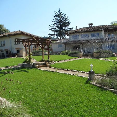 Guest House Biekorf Kostandenets Dış mekan fotoğraf