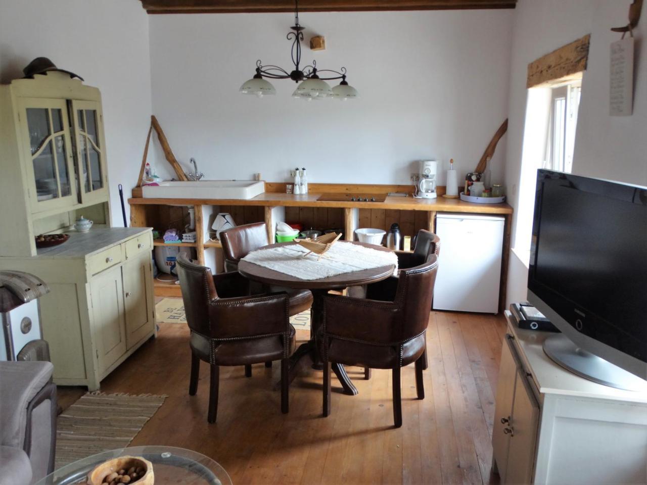 Guest House Biekorf Kostandenets Dış mekan fotoğraf